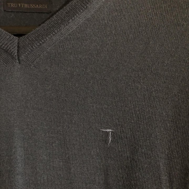 Джемпер. Trussardi original