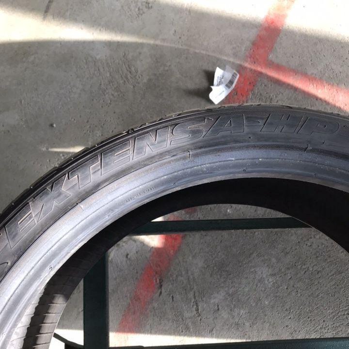 Toyo 255/35 R20