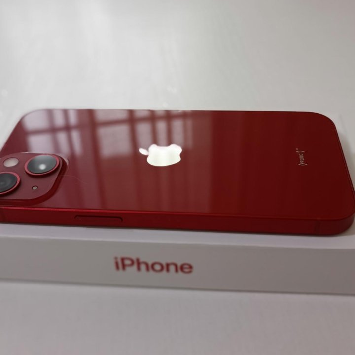 IPhone 13 128 red