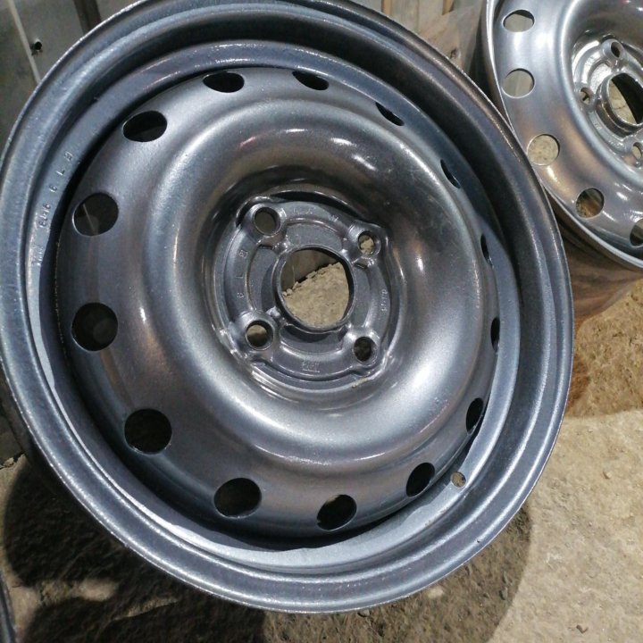 Комплект штамповок r15 4x114.3