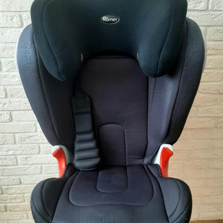 Автокресло Britax Romer Kidfix xp sict 15-36 кг