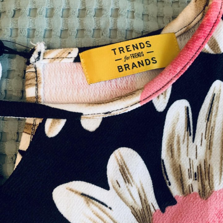 Trends Brands Платье оверсайз