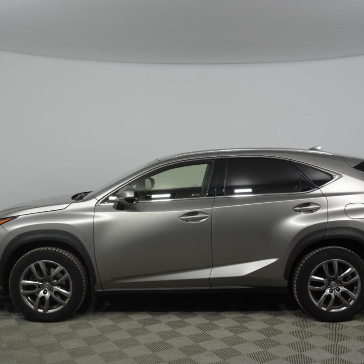 Lexus NX, 2017