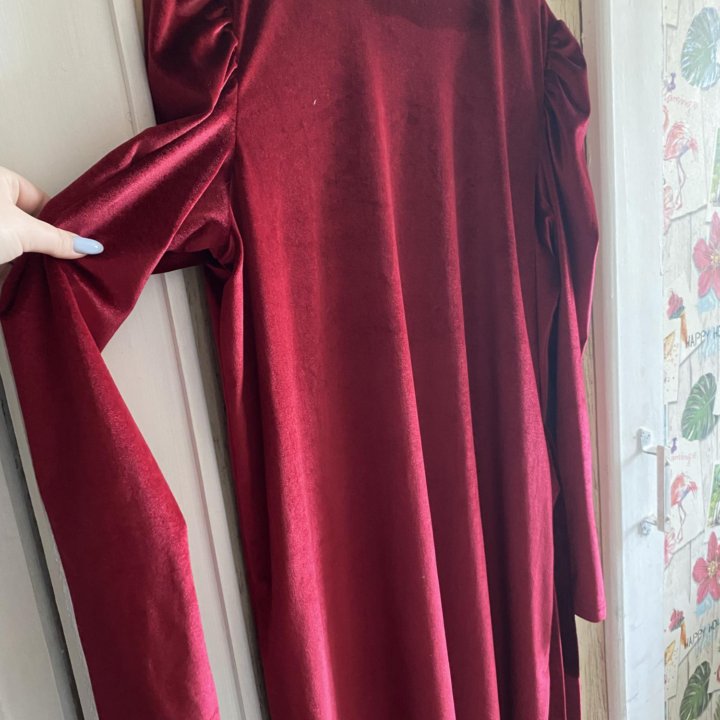 Платье бархат