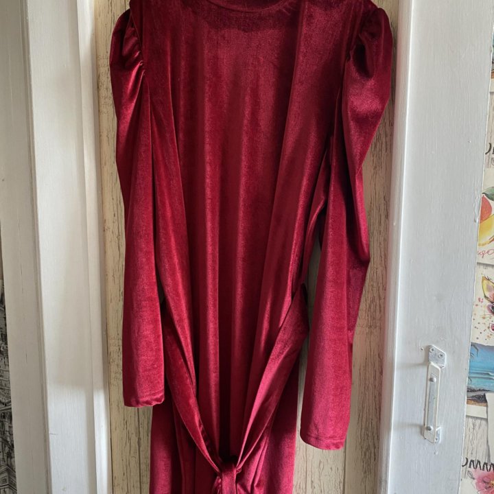 Платье бархат