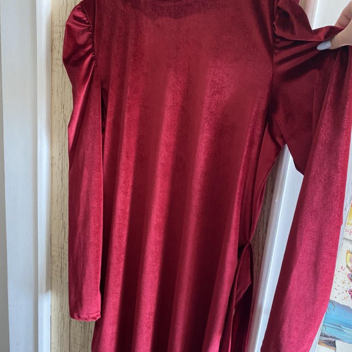 Платье бархат