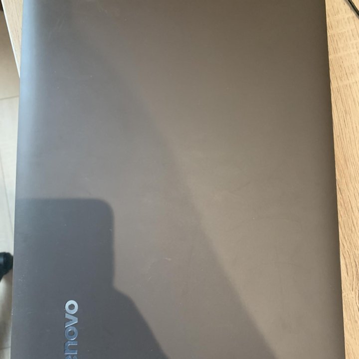 Lenovo ideapad 330-15IKB