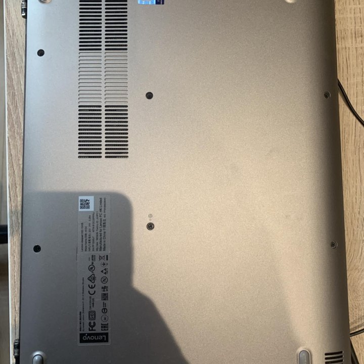 Lenovo ideapad 330-15IKB