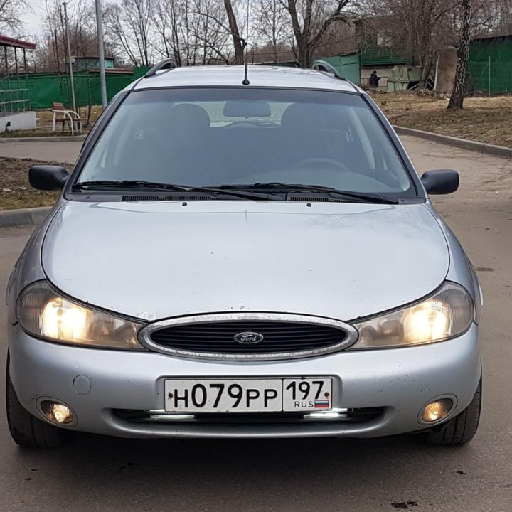 Ford Mondeo, 1999