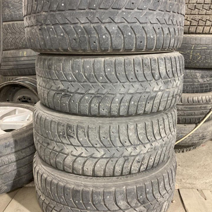 Bridgestone 215/60 r 16