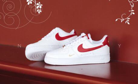 Кроссовки Nike Air Force 1