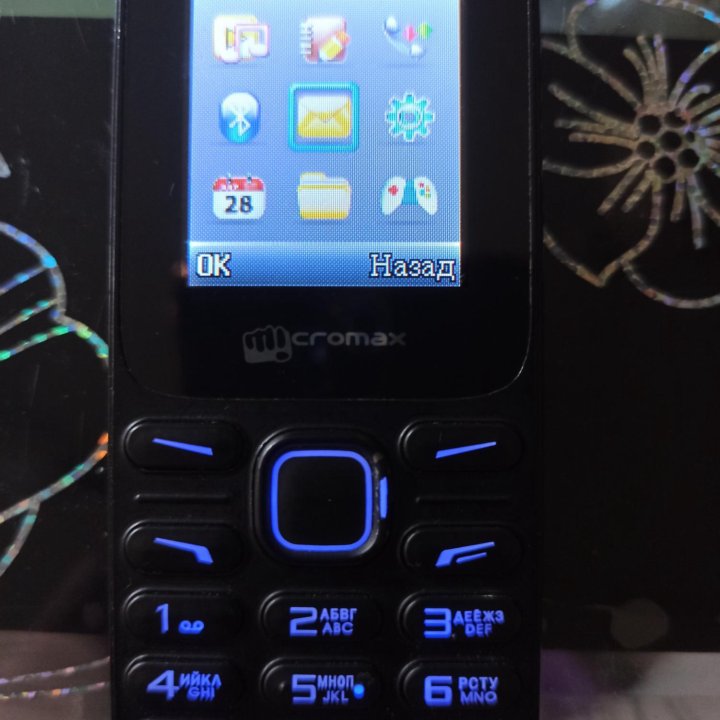 Телефон micromax x 401