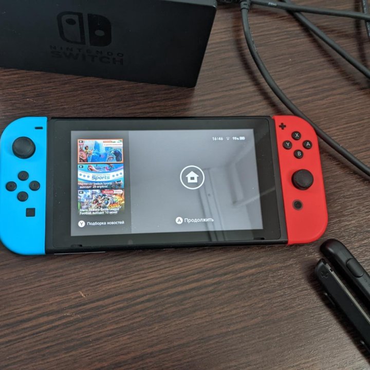 Nintendo switch (2-я ревизия) + 2 игры