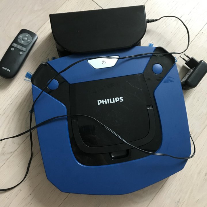 Робот- пылесос Philips