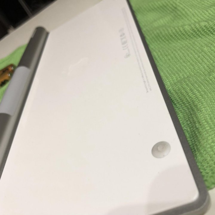 Клавиатура Apple