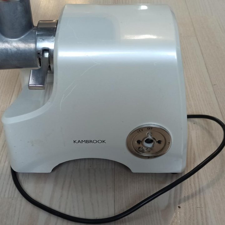 Мясорубка kambrook kmg400