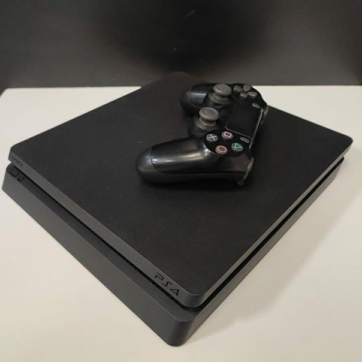 Игровая приставка PlayStation 4 Slim