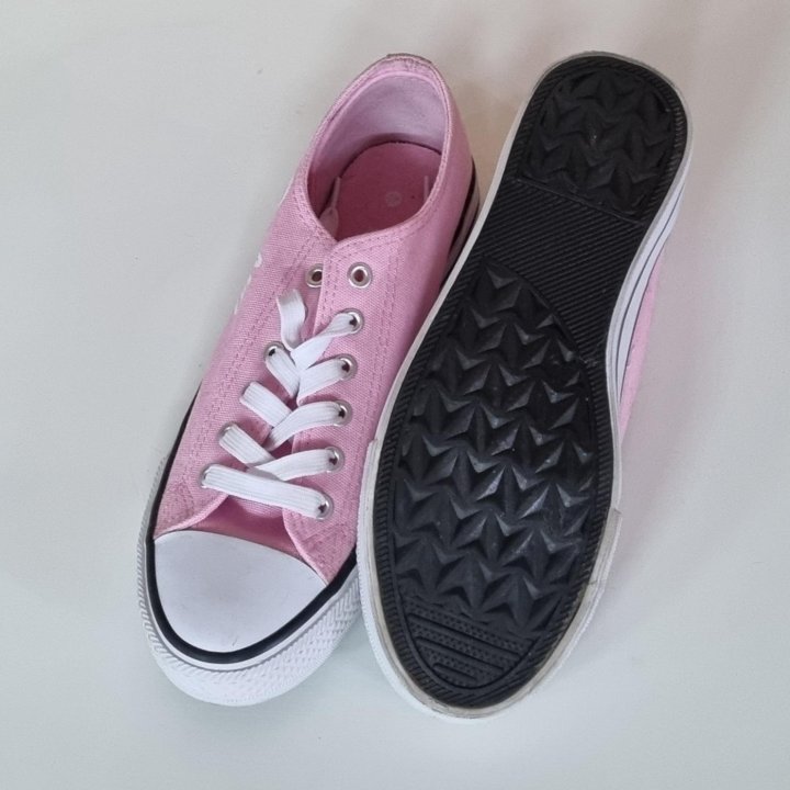 Кеды розовые