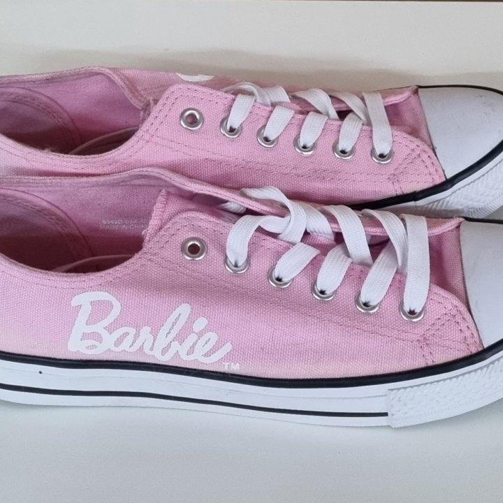 Кеды розовые