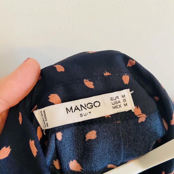 Блузка Mango