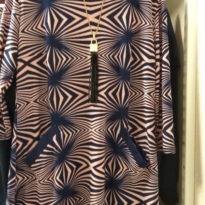 Женское платье