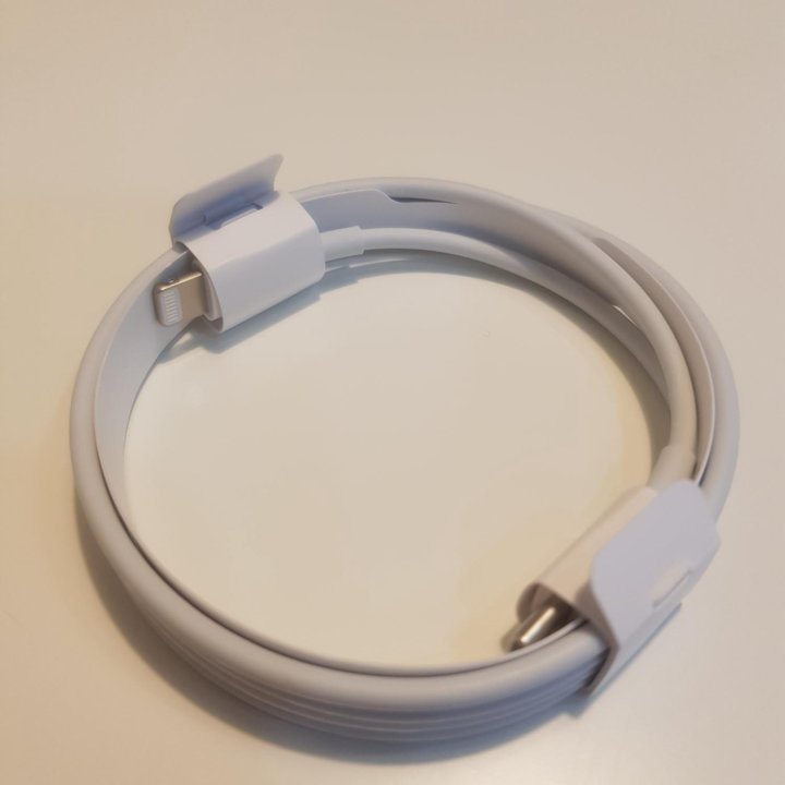 Кабель Apple USB-C/Lightning (оригинал)