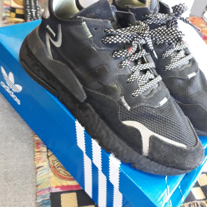 Кроссовки, Adidas