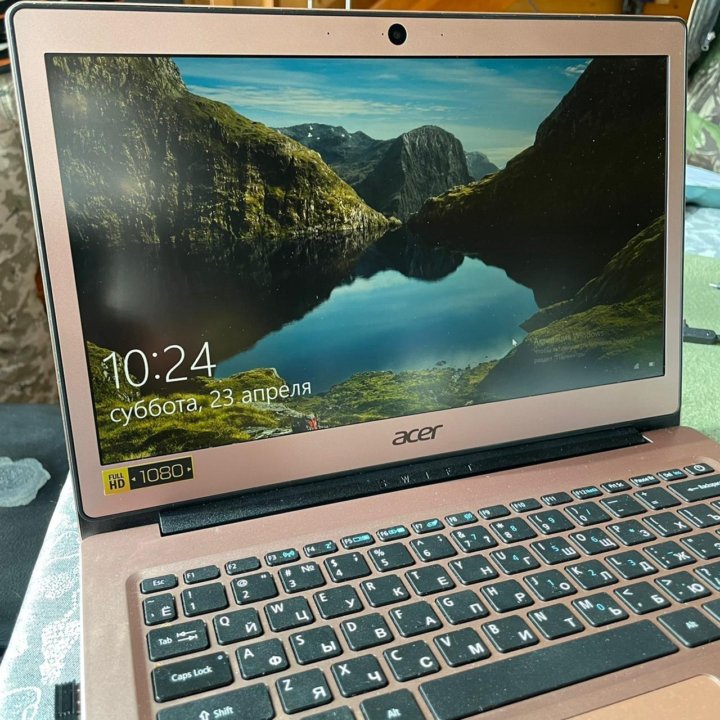 Acer swift SF113-31 series розовый