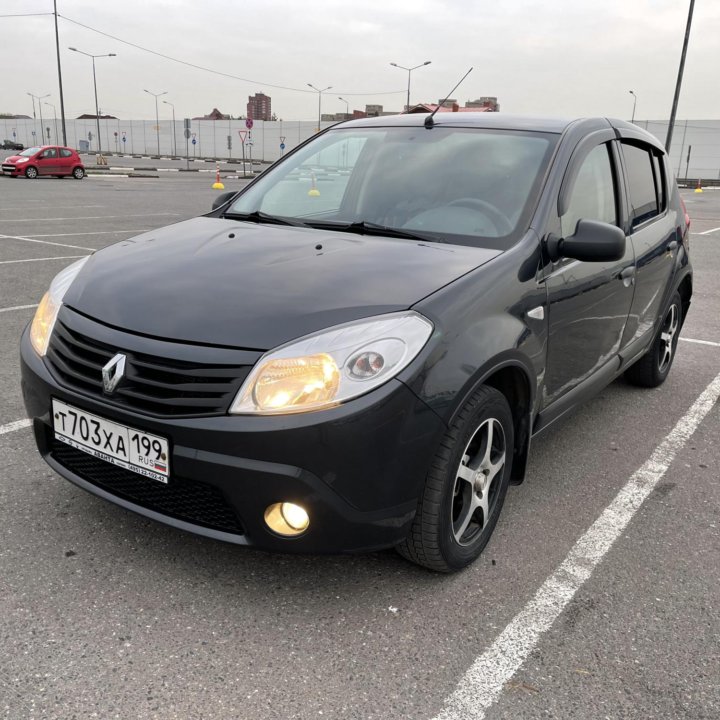 Renault Sandero, 2010