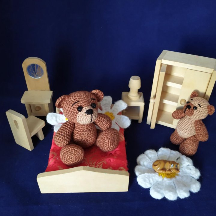 Деревянная мебель и медведи