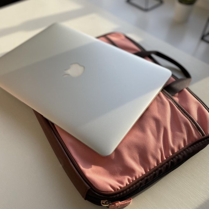 MacBook Air A1466