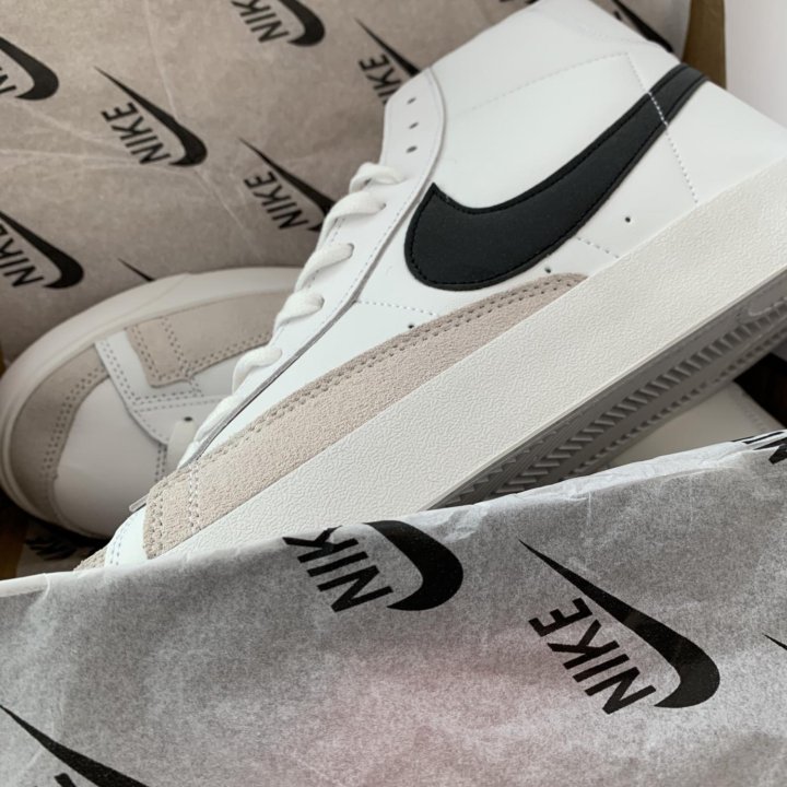 Nike blazer mid 77