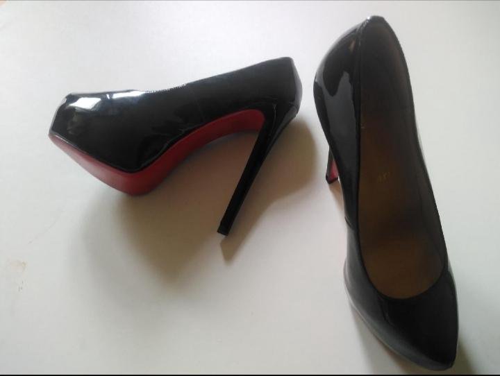 Туфли Лабутены