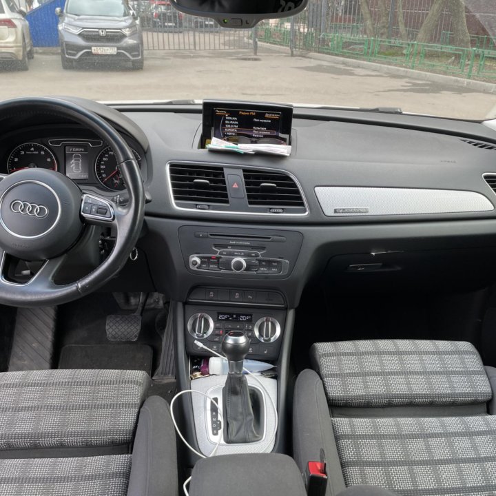 Audi Q3, 2014