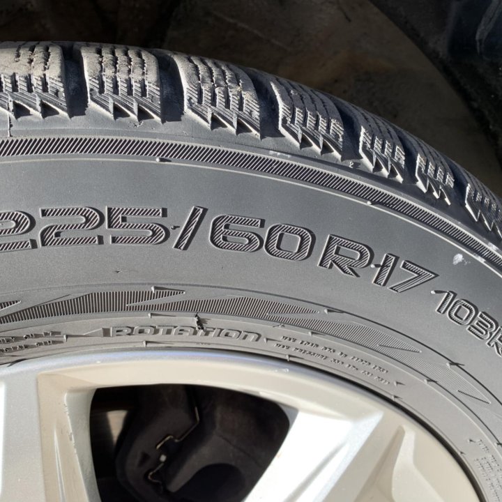 Зимнюю резину Nokian HKPL R2 SUV 225/60R17