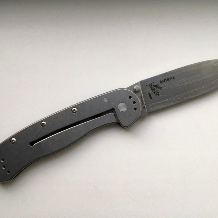 Нож ESEE Avispa Black Handle D-2