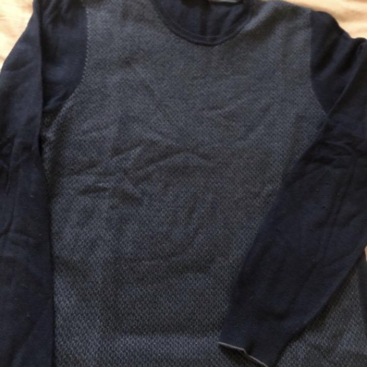 Пуловер Trussardi