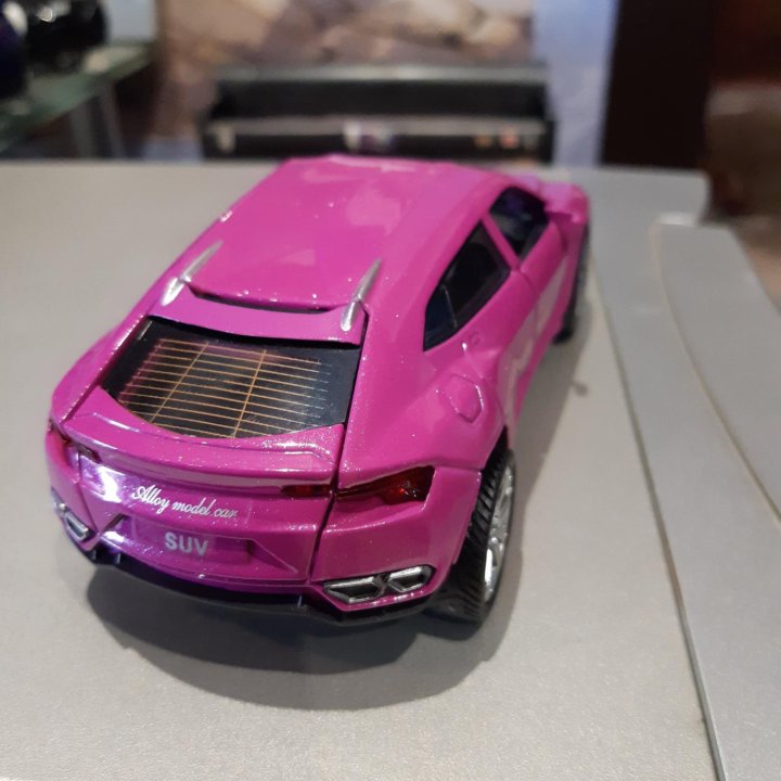 Lamborgini Urus 1:32