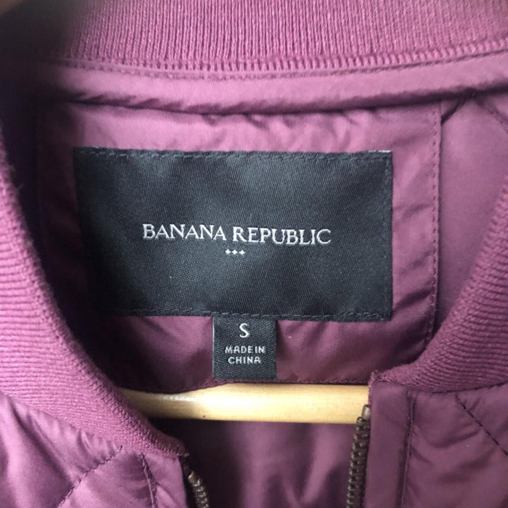 Куртка стеганная новая Banana Republic