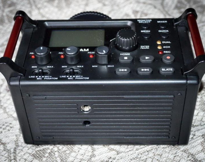 Рекордер 4-х канальный Tascam DR-60D MK2