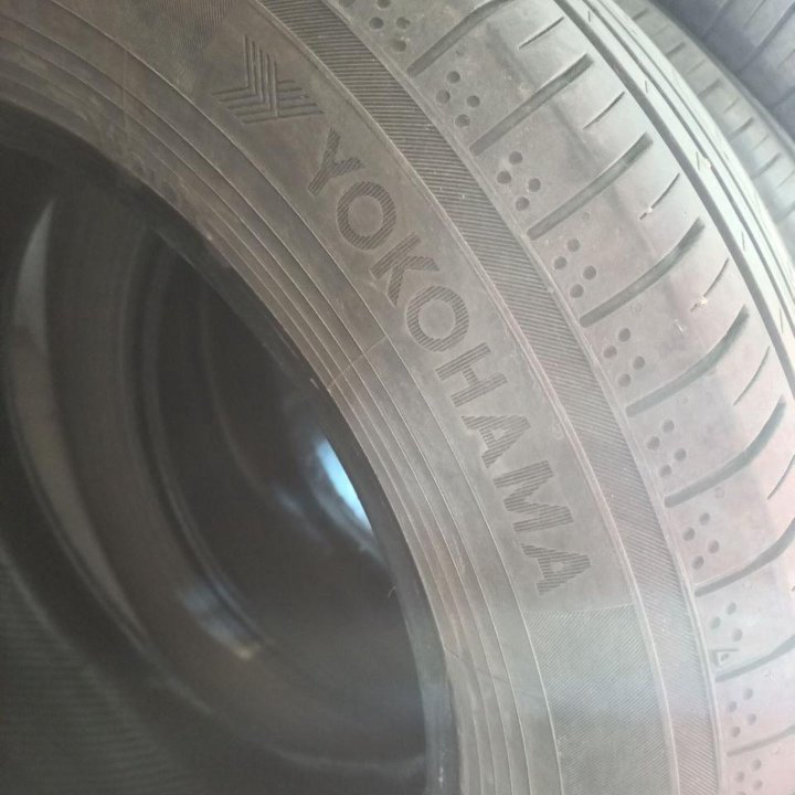 Шины Резина летняя Yokohama 215/65 R17 99V