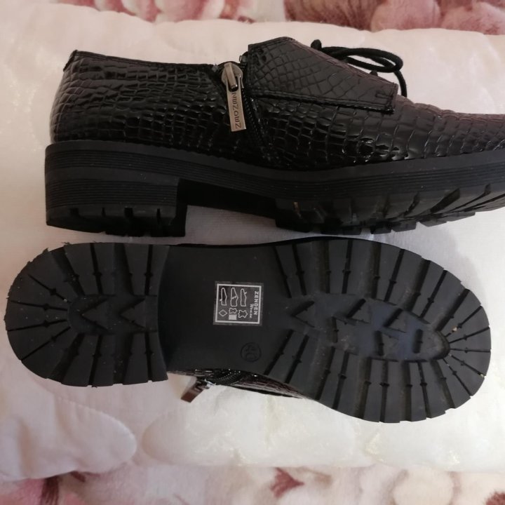 Полуботинки( туфли)