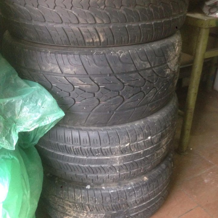 275/45R20