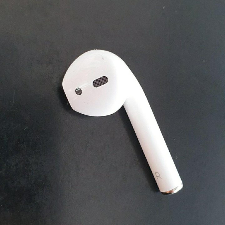 AirPods 2 поколения