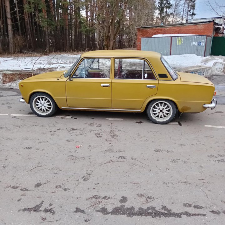 ВАЗ (Lada) 2101, 1977