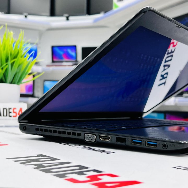 Ноутбук Asus 15.6