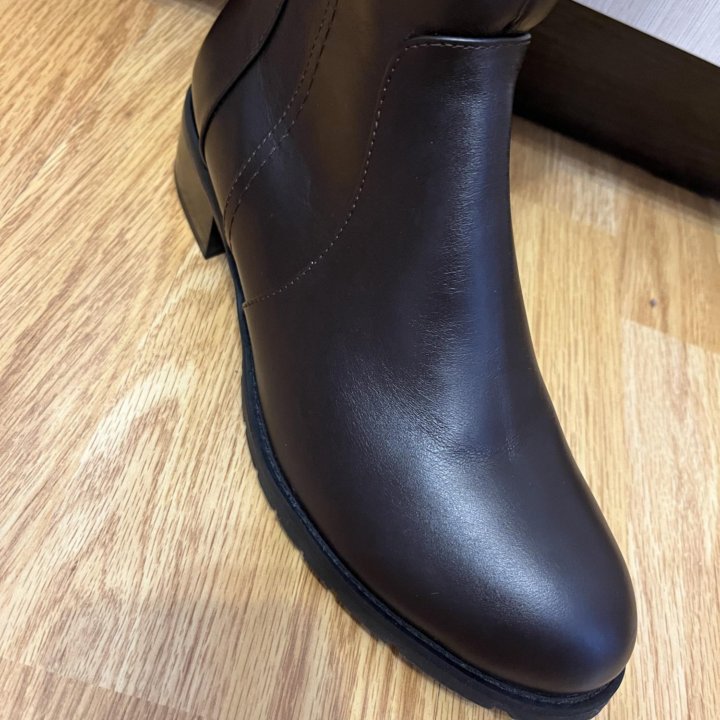 Новые сапоги