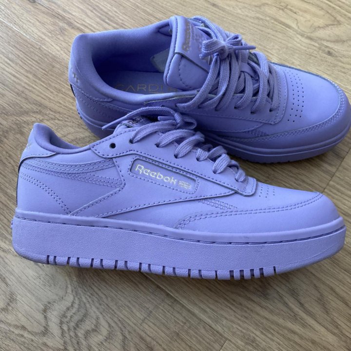 Кроссовки Reebok