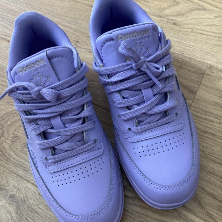 Кроссовки Reebok