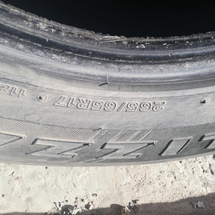 Bridgestone Blizzak Ice 265/65 R17, 4 шт